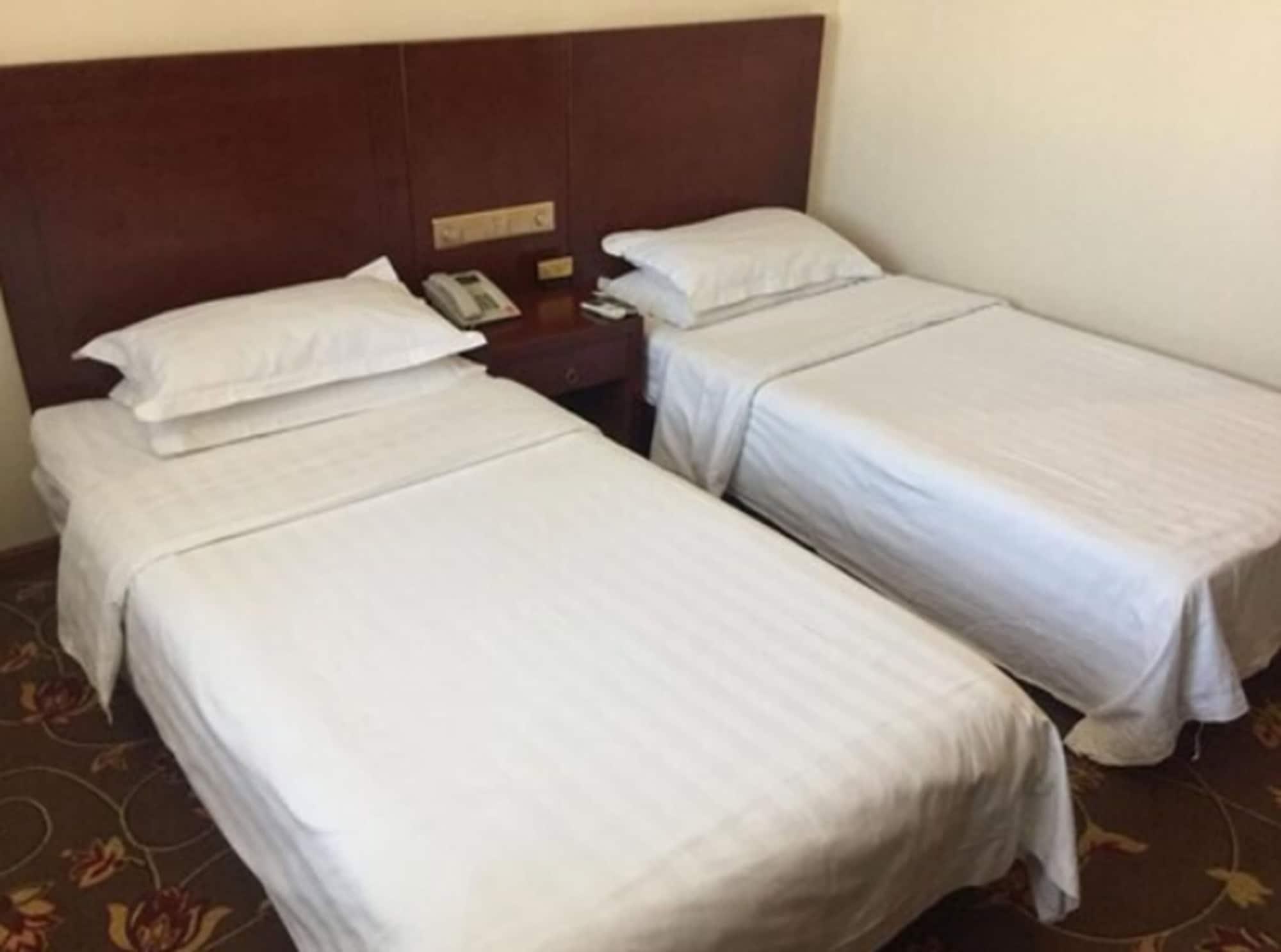 King Parkview Hotel 3*