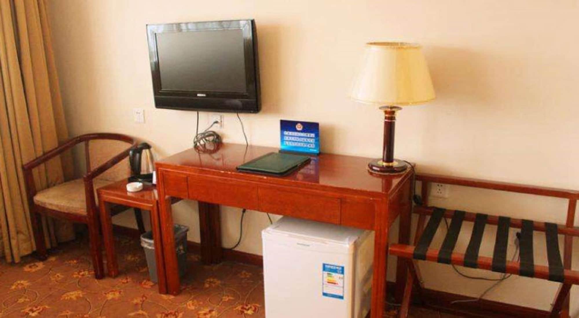 King Parkview Hotel 3*