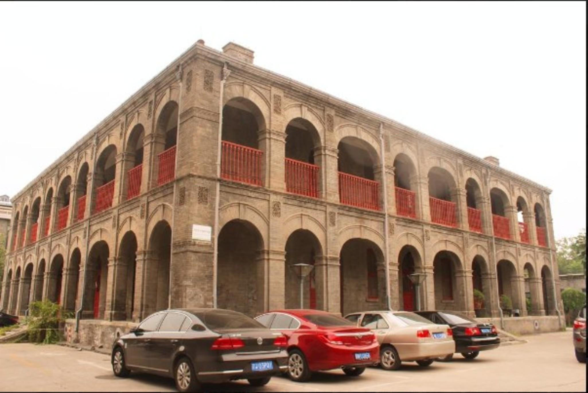 King Parkview Hotel 3*